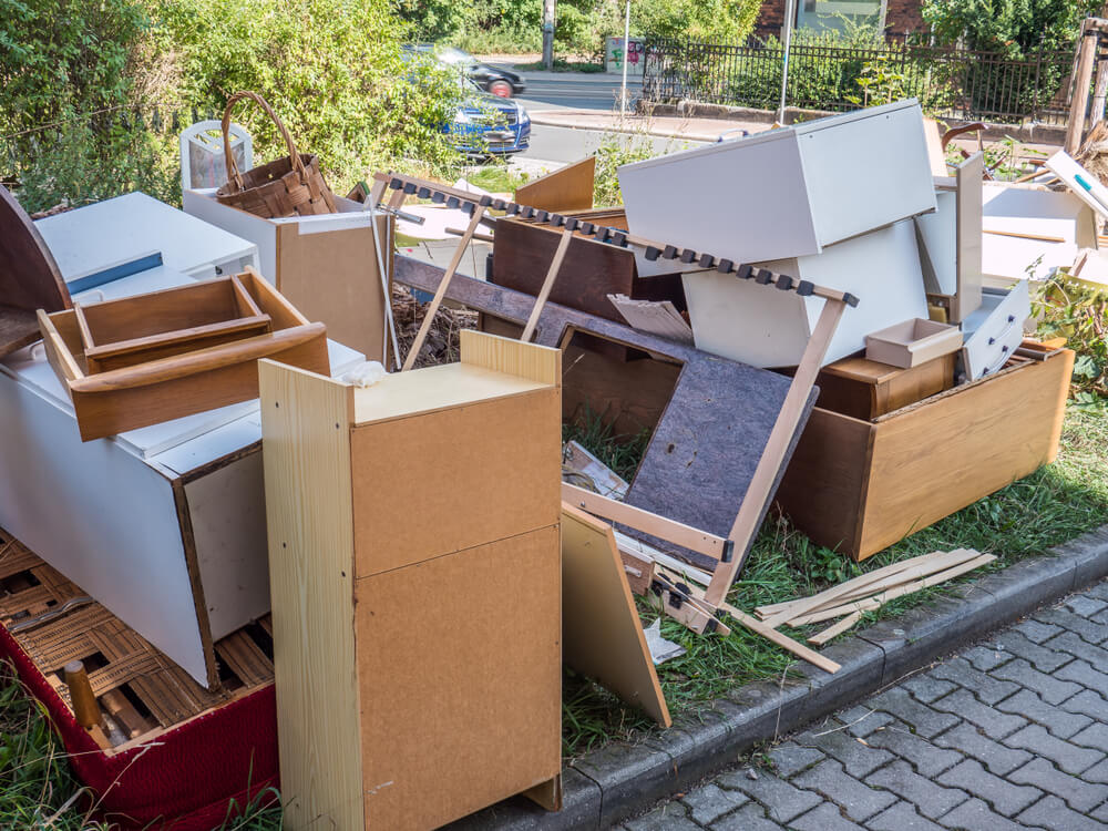 Furniture removal services suwanee ga